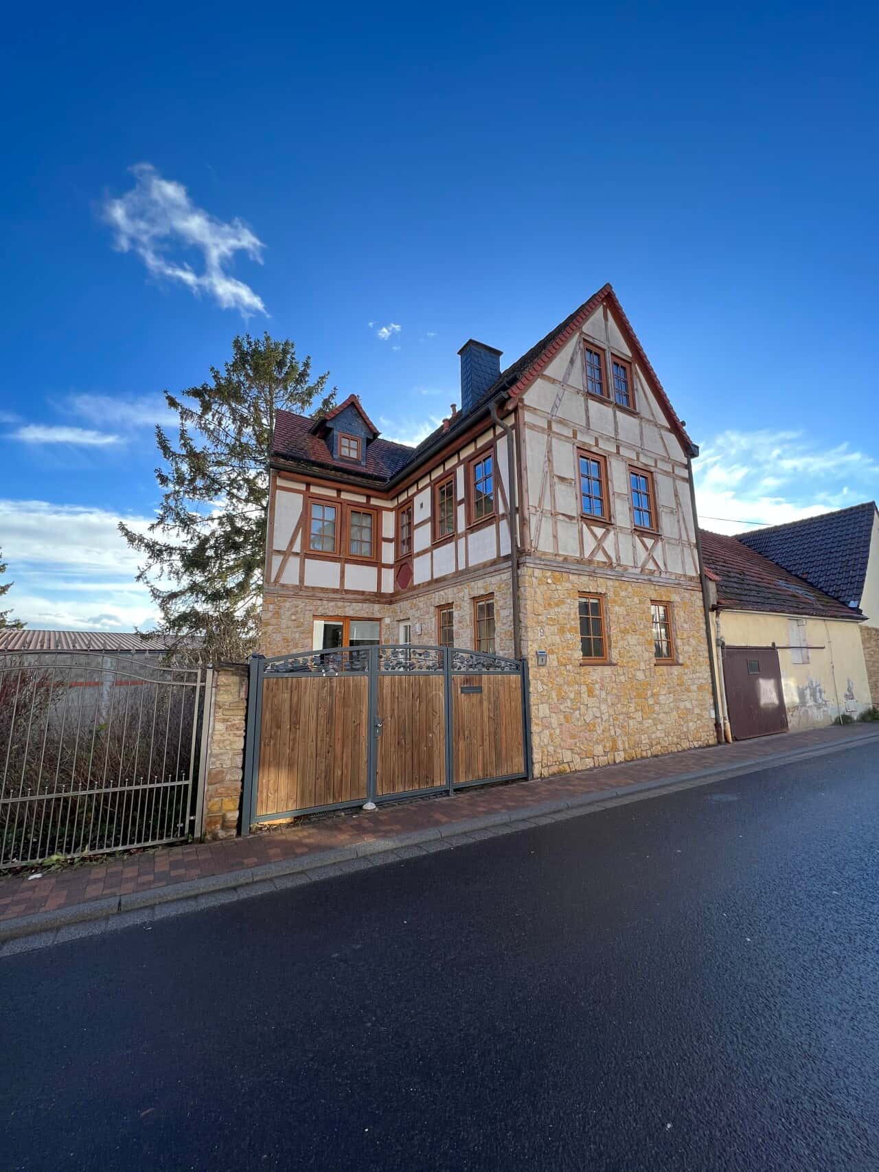 Einfamilienhaus in Biebelnheim – Bild 1