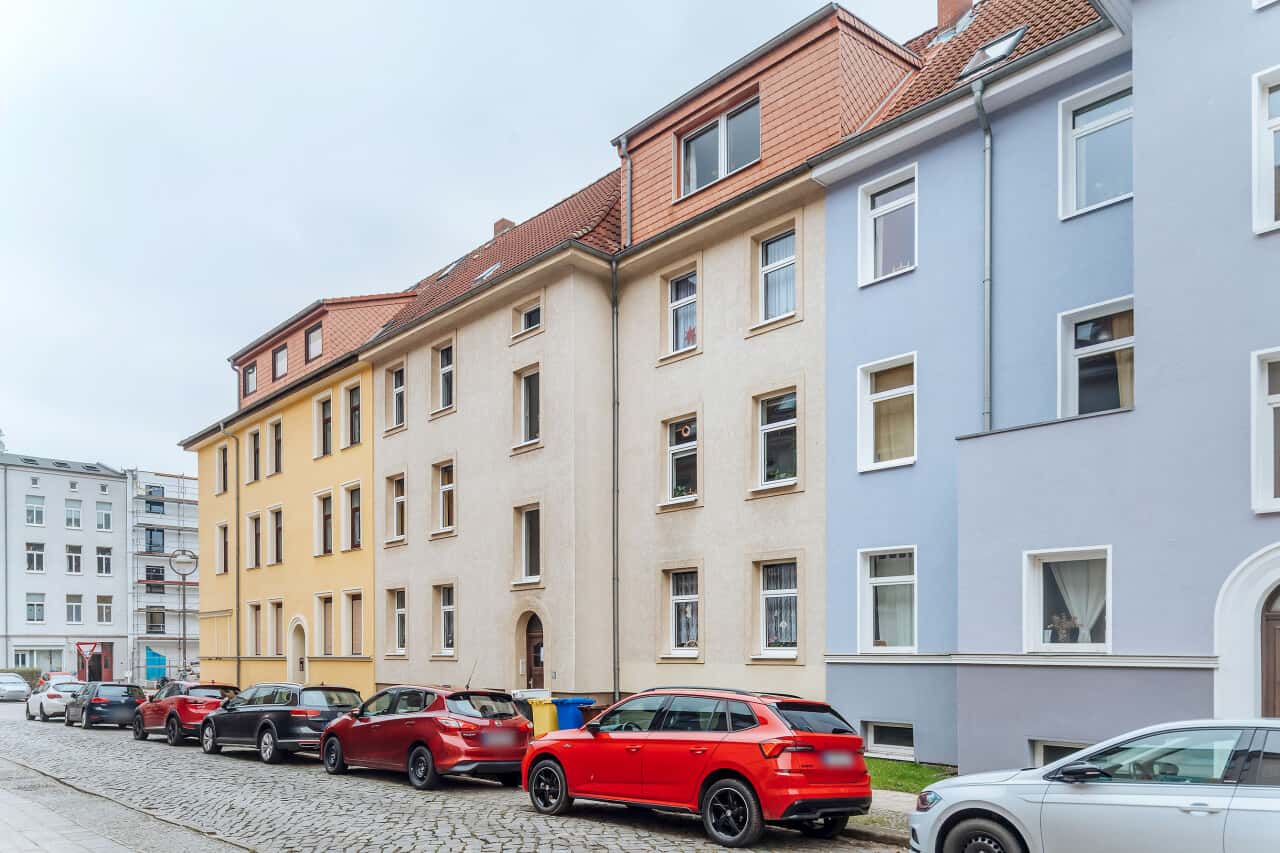 Mehrfamilienhaus in Rostock – Bild 1