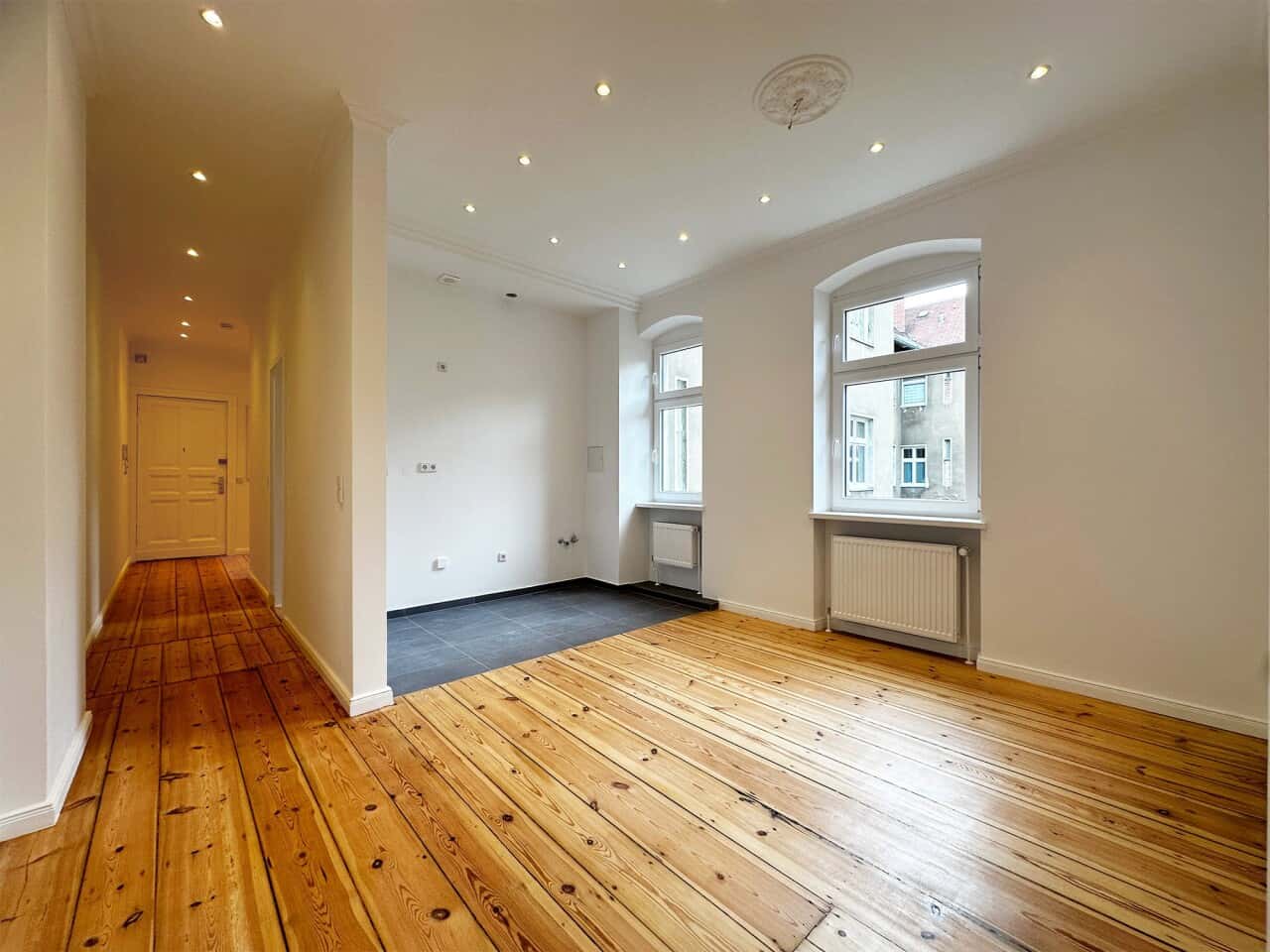 Etagenwohnung in Berlin – Bild 1