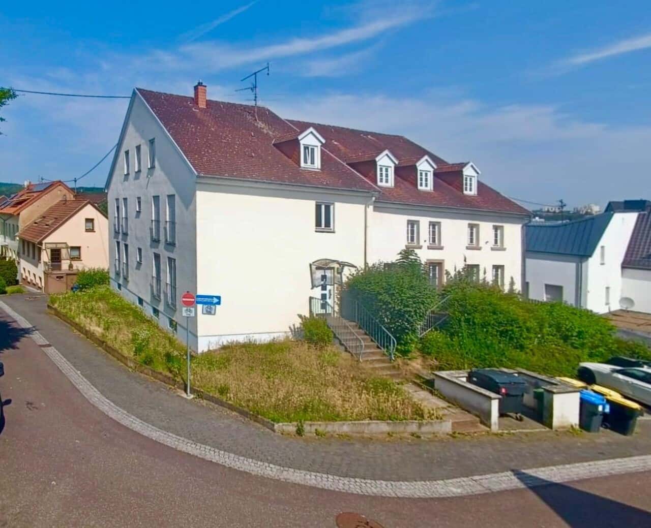 Dachgeschosswohnung in Dudweiler – Bild 1