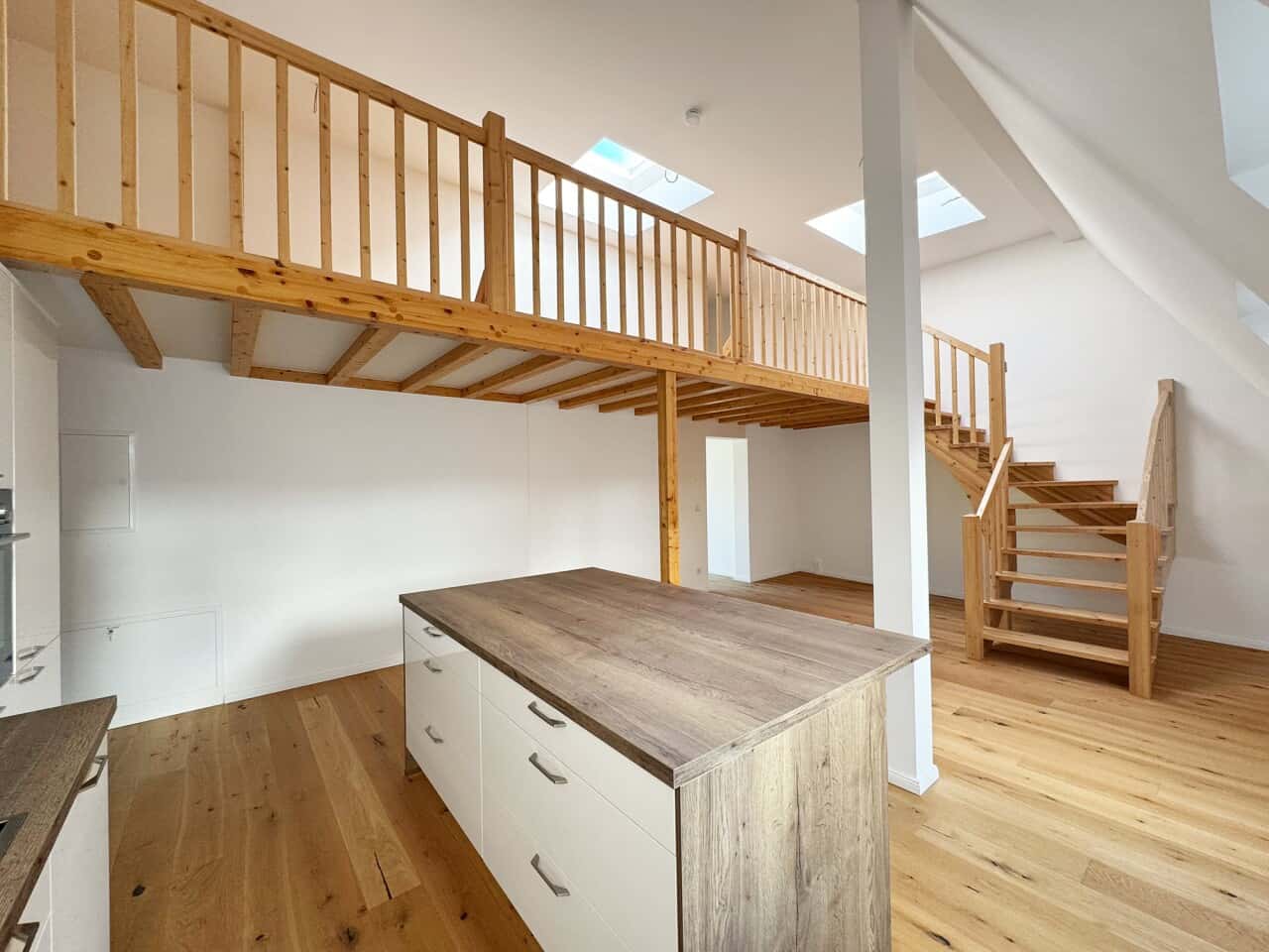 Etagenwohnung in Berlin – Bild 3
