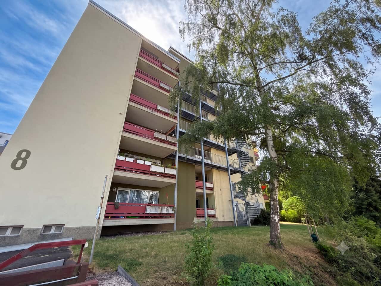 Etagenwohnung in Saarbrücken – Bild 2