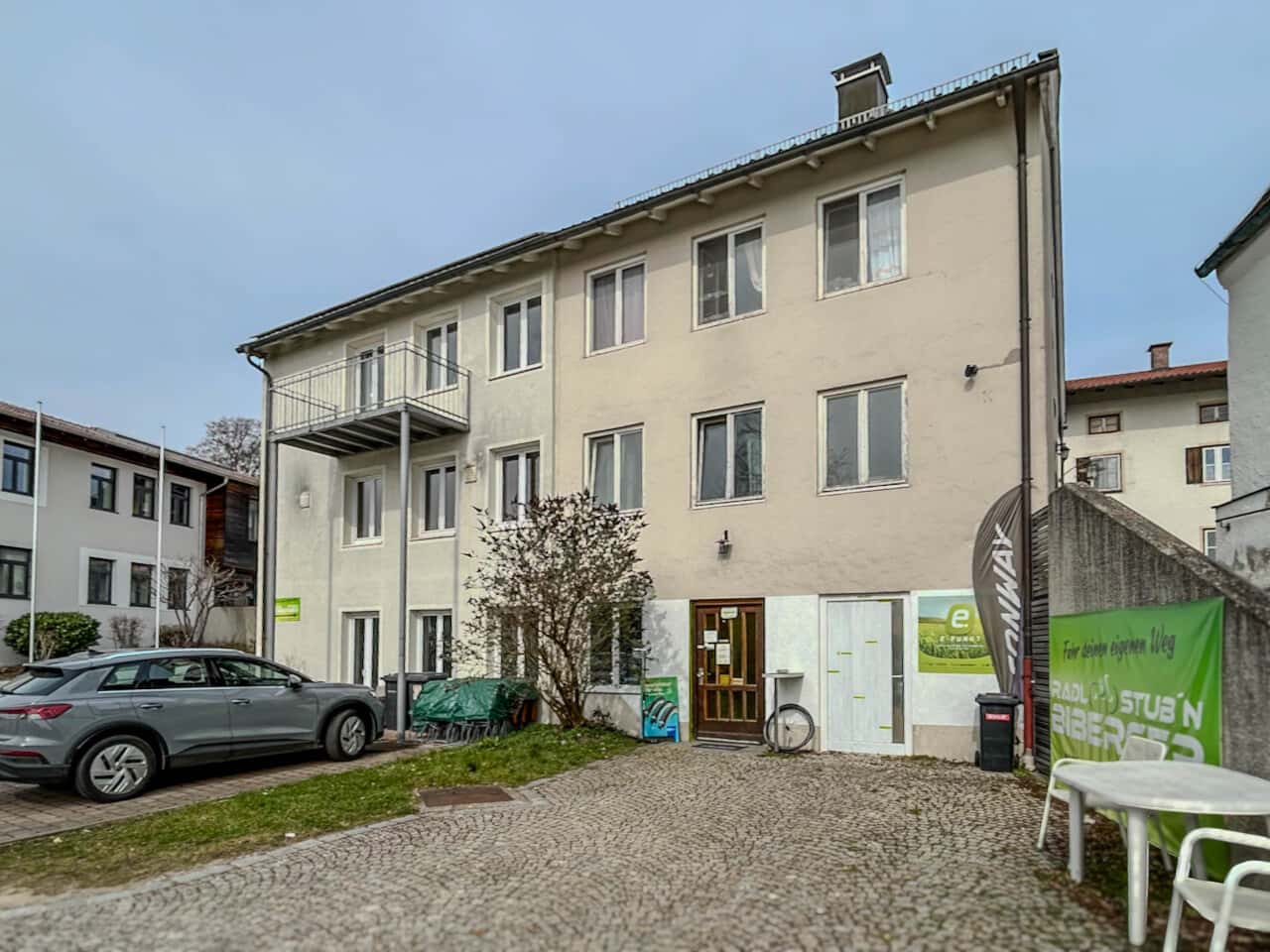 Wohn- und Geschäftshaus in Schnaitsee – Bild 3