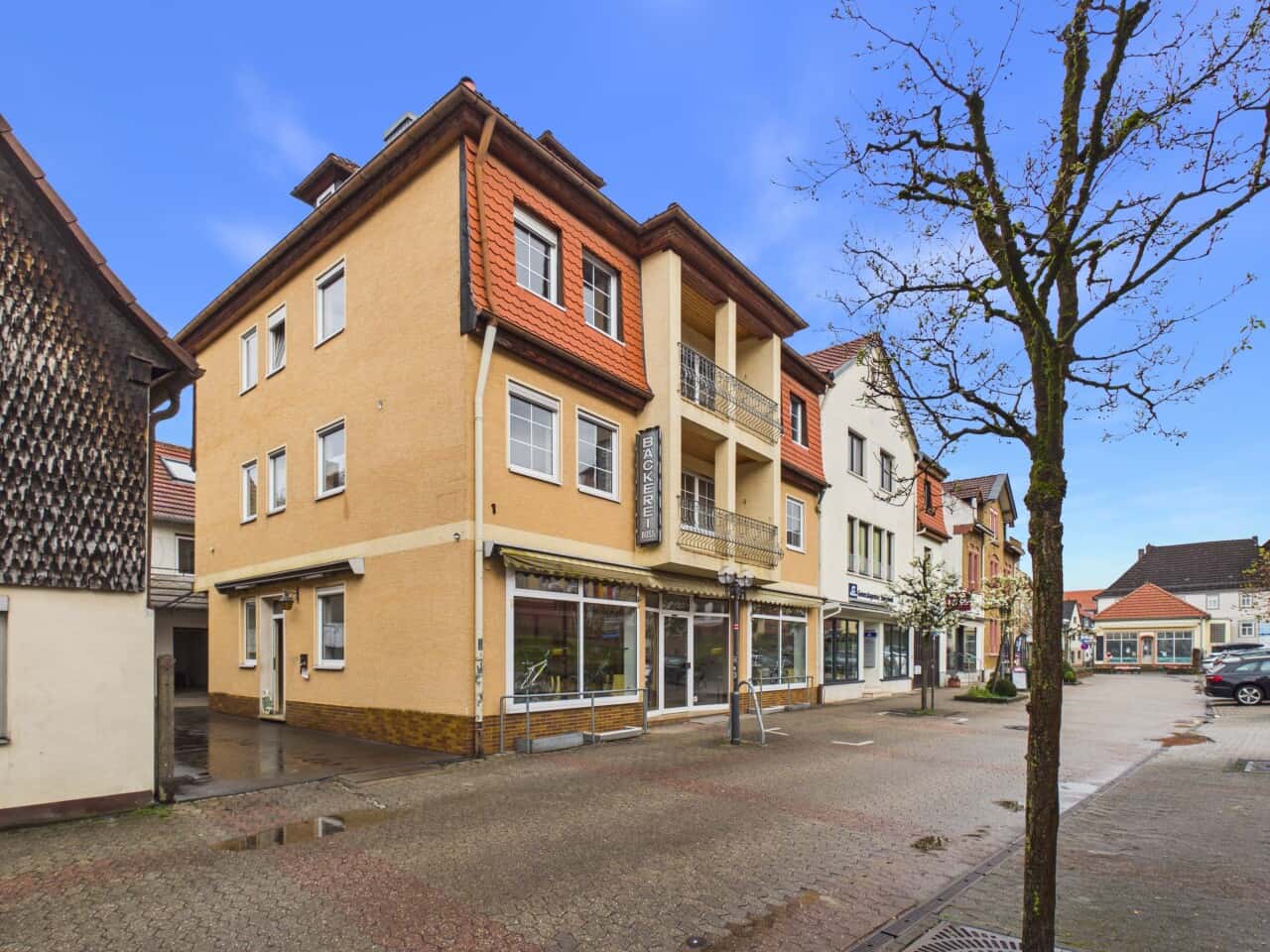 Wohn- und Geschäftshaus in Bad König – Bild 2