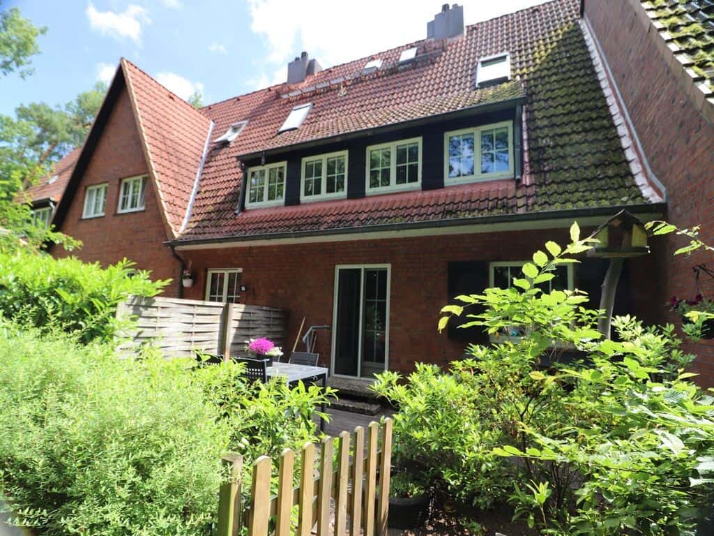 Etagenwohnung in Hamburg – Bild 1