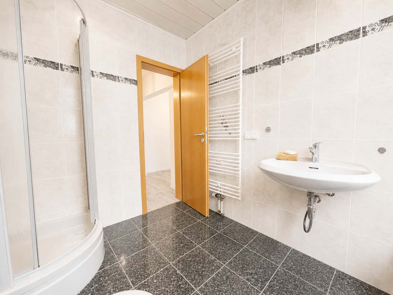 Dachgeschosswohnung in Essen – Bild 2