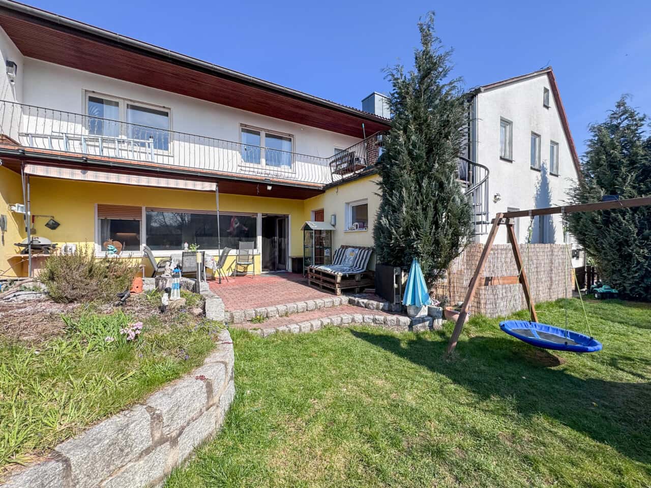 Zweifamilienhaus in Michelau in Oberfranken – Bild 4