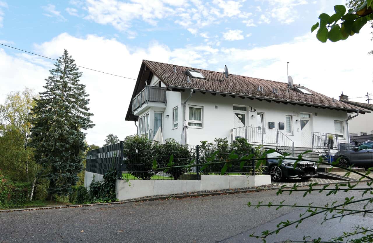 Doppelhaushälfte in Baden-Baden – Bild 1
