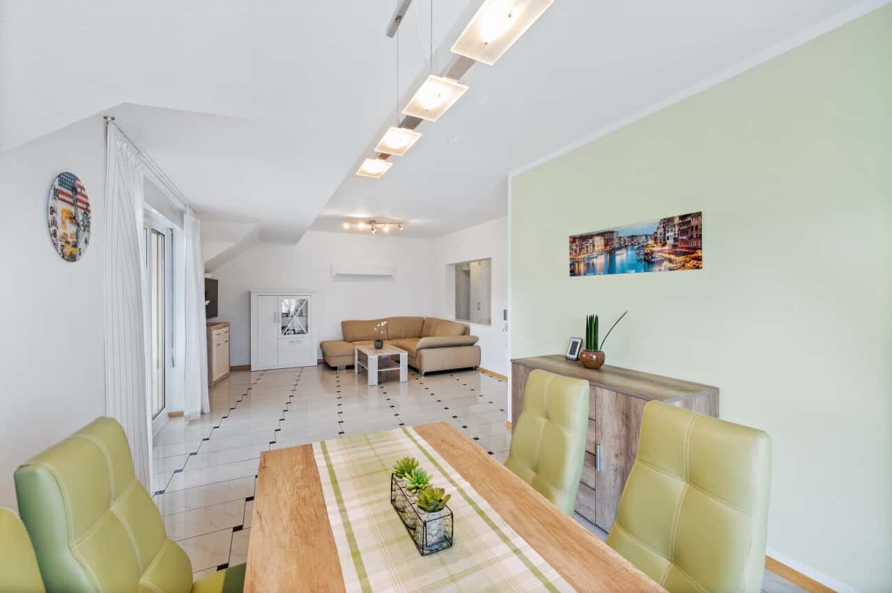 Dachgeschosswohnung in Rheinfelden – Bild 1
