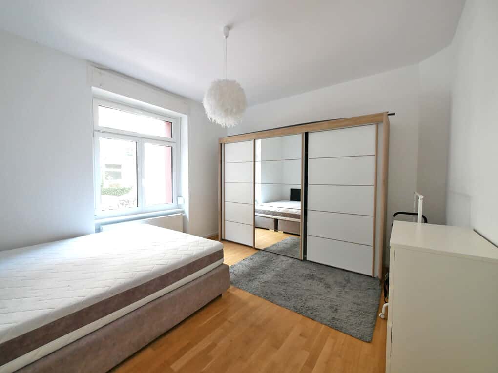 Erdgeschosswohnung in Frankfurt am Main – Bild 4