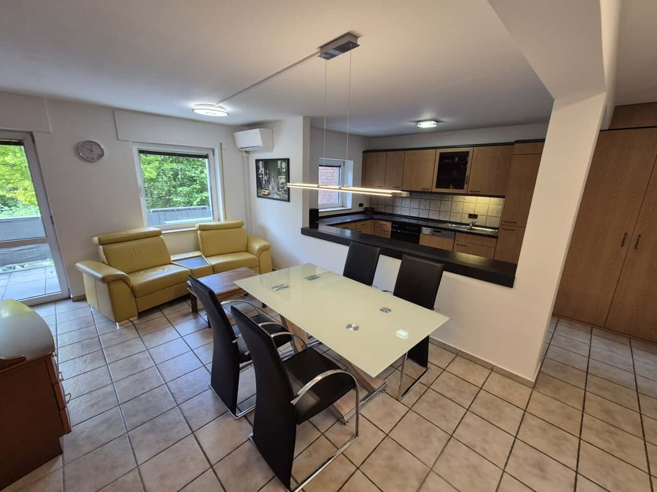 Etagenwohnung in Pulheim-Sinnersdorf – Bild 1
