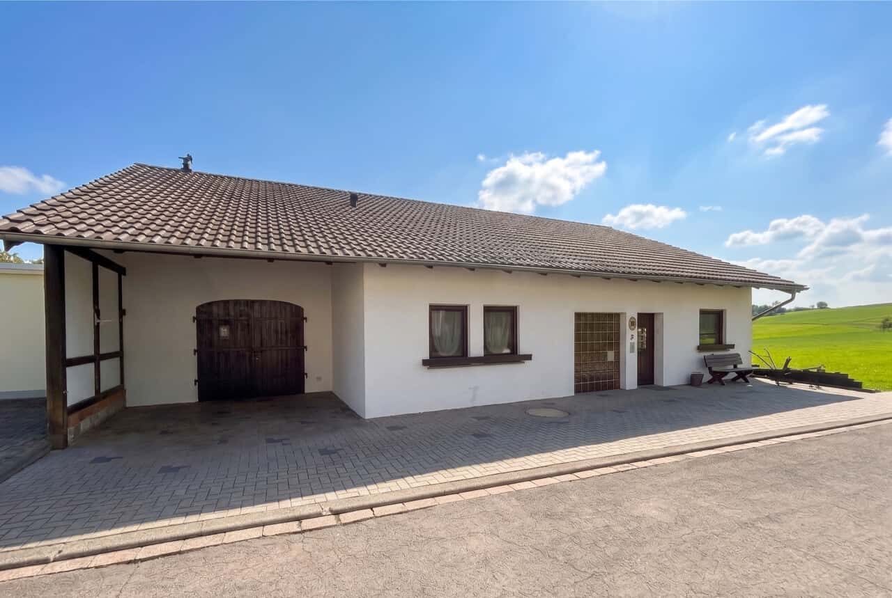 Country-Vibes pur. Ländlich, locker, Split Level, XXL-Terrasse & 3 Wohneinheiten