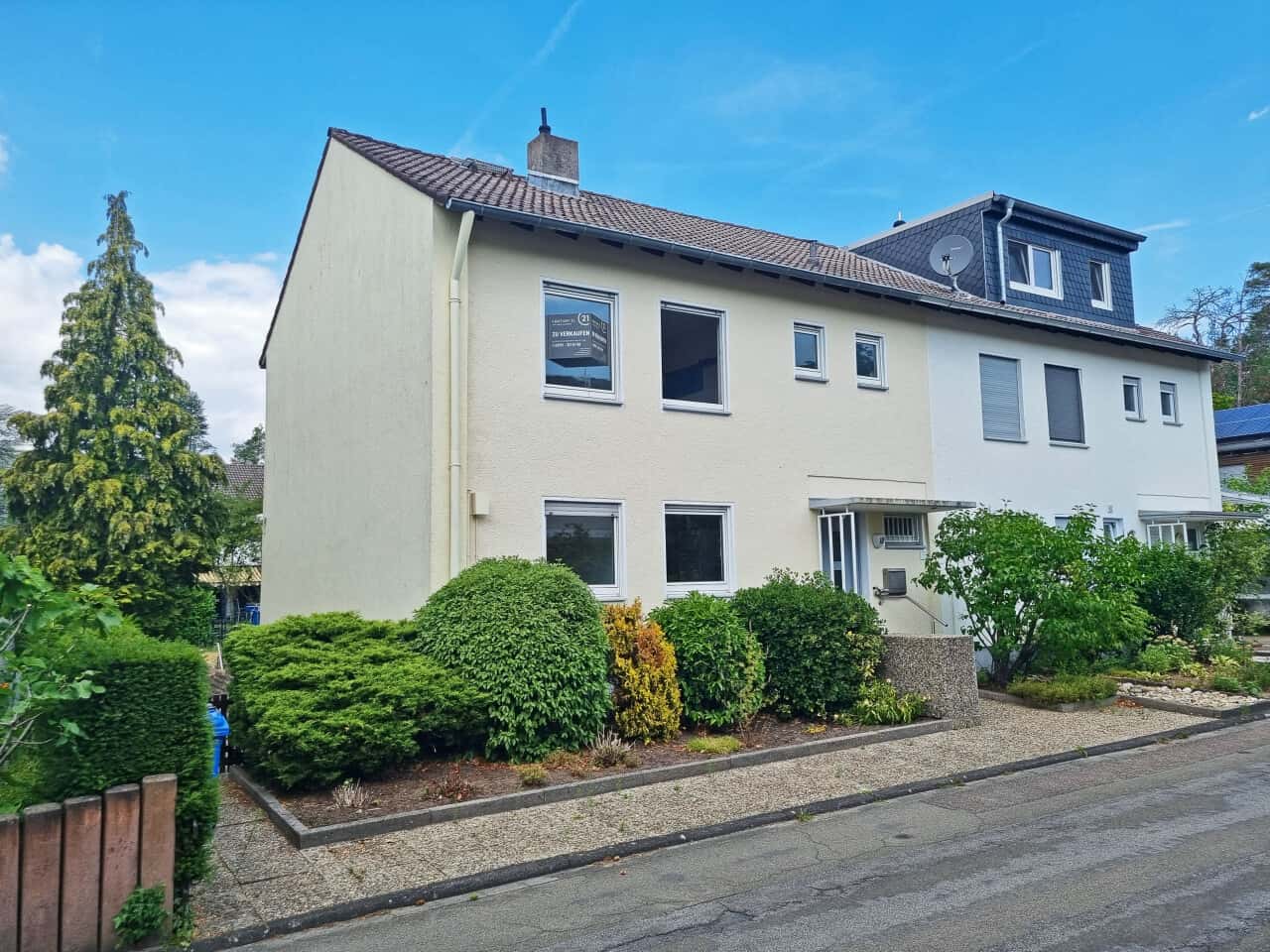 Doppelhaushälfte in Seeheim-Jugenheim – Bild 1