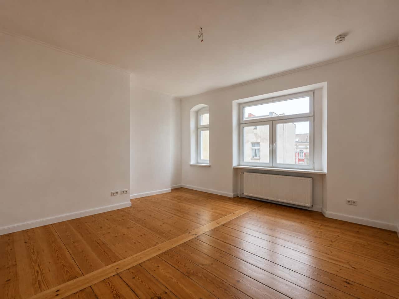 Etagenwohnung in Berlin – Bild 1