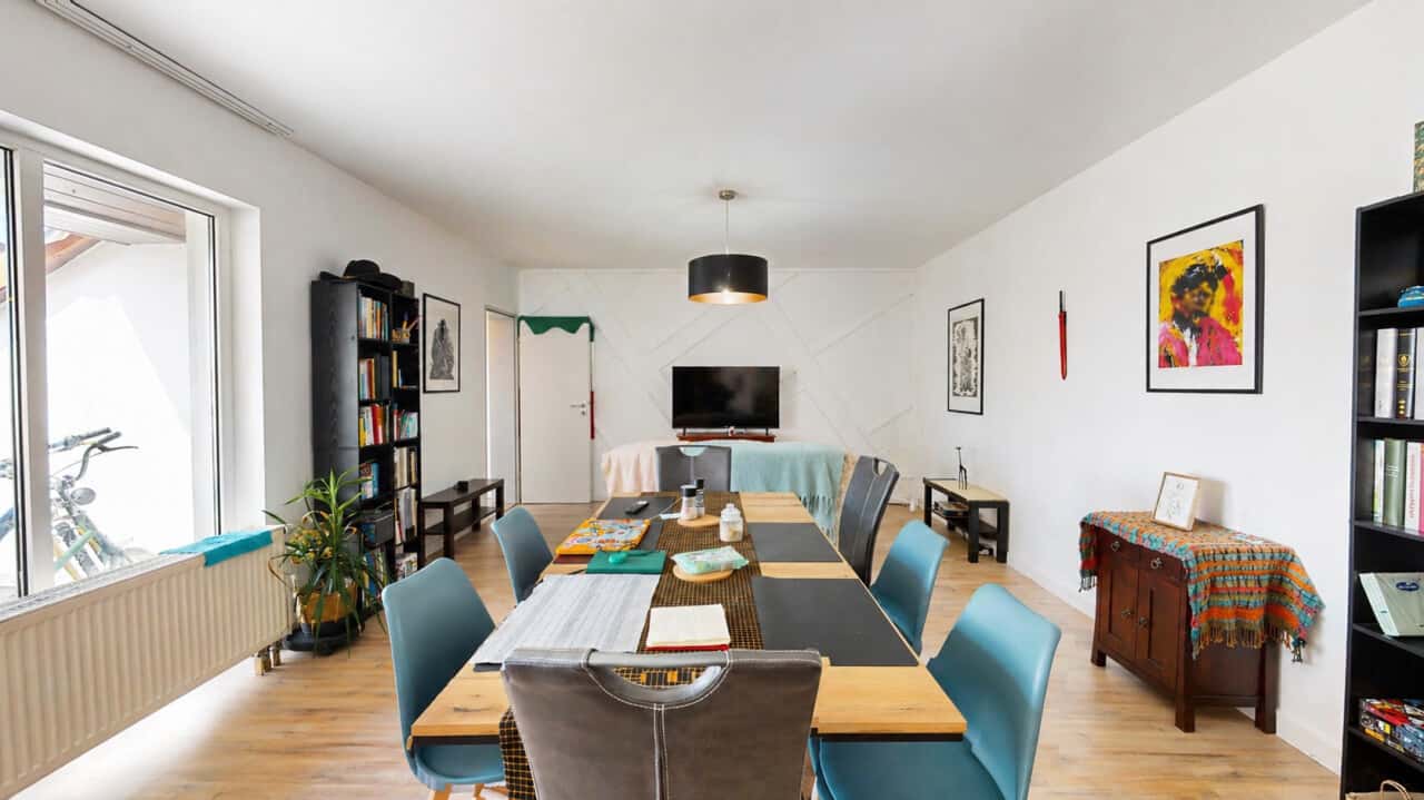 Gepflegte Kapitalanlage: Helle Eigentumswohnung mit Balkon