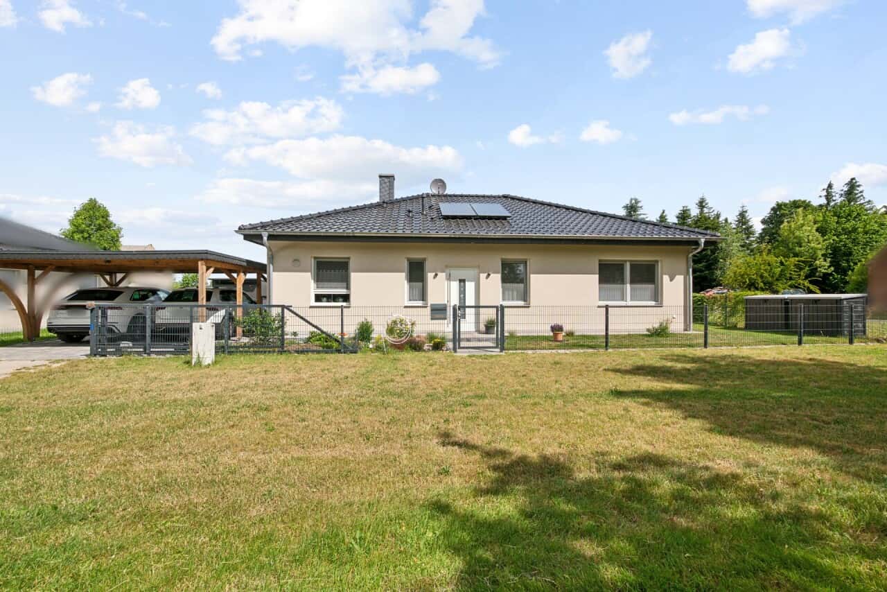 Bungalow in Breydin – Bild 1