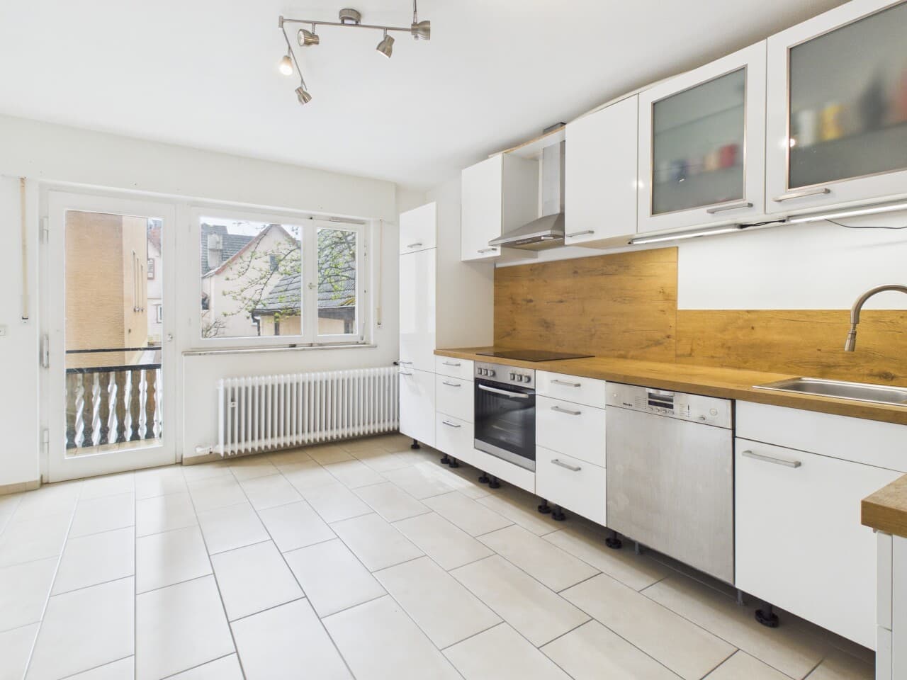 Wohn- und Geschäftshaus in Bad König – Bild 9