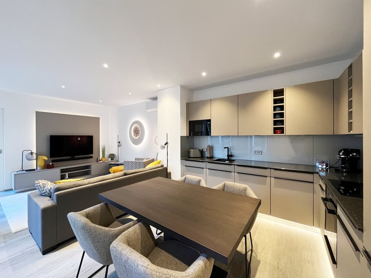 Etagenwohnung in Frankfurt – Bild 2