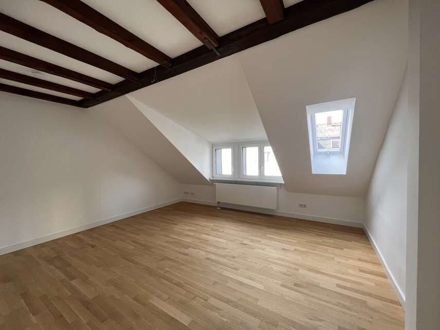 Dachgeschosswohnung in Frankfurt am Main – Bild 2