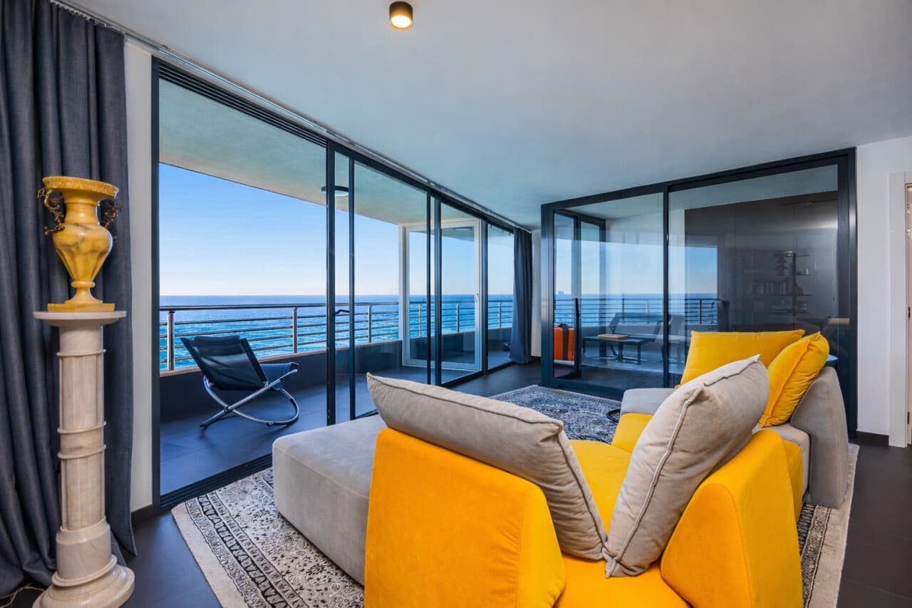 Etagenwohnung in Alicante – Bild 7