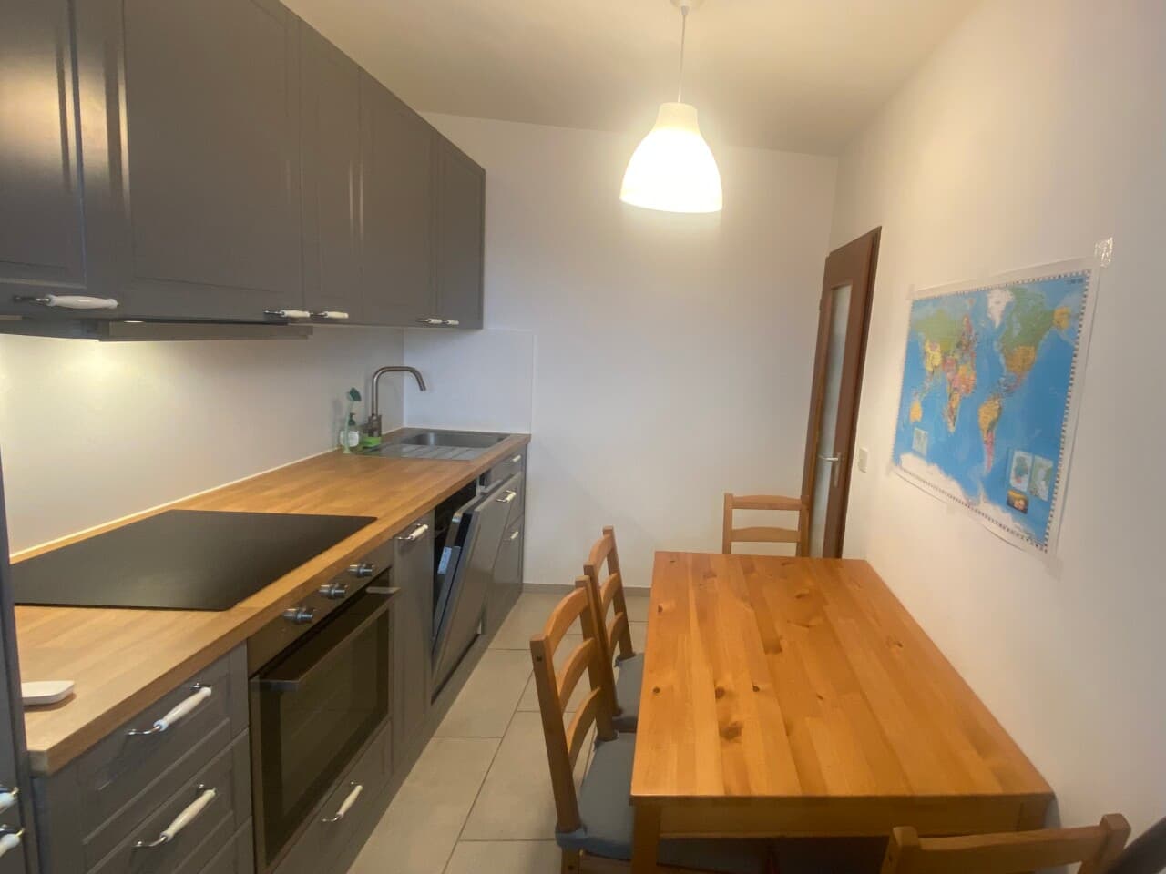 Etagenwohnung in Wiesbaden – Bild 2