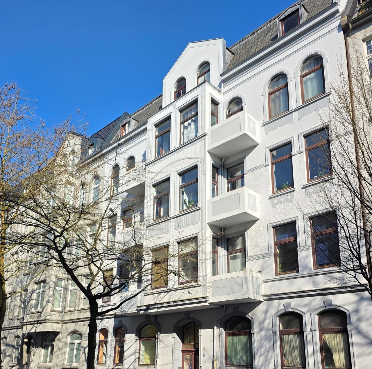 Mehrfamilienhaus in Wilhelmshaven – Bild 2