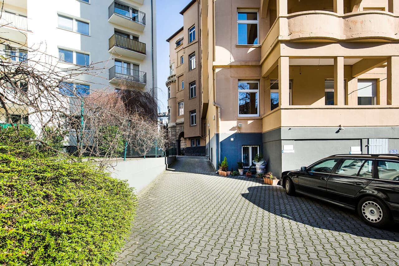 Mehrfamilienhaus in Frankfurt – Bild 5