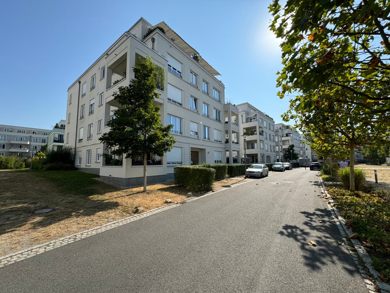 Etagenwohnung in Berlin – Bild 2