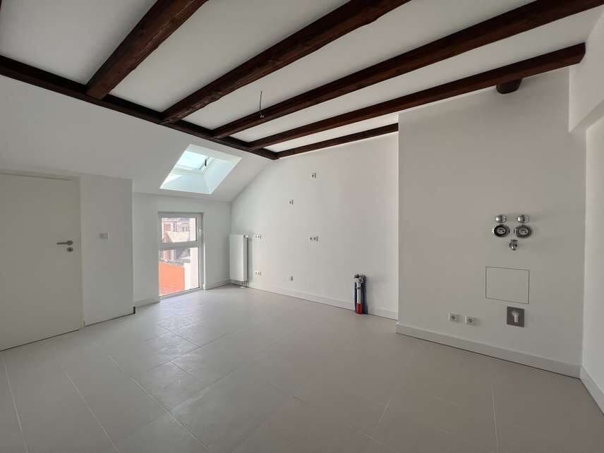 Dachgeschosswohnung in Frankfurt am Main – Bild 4
