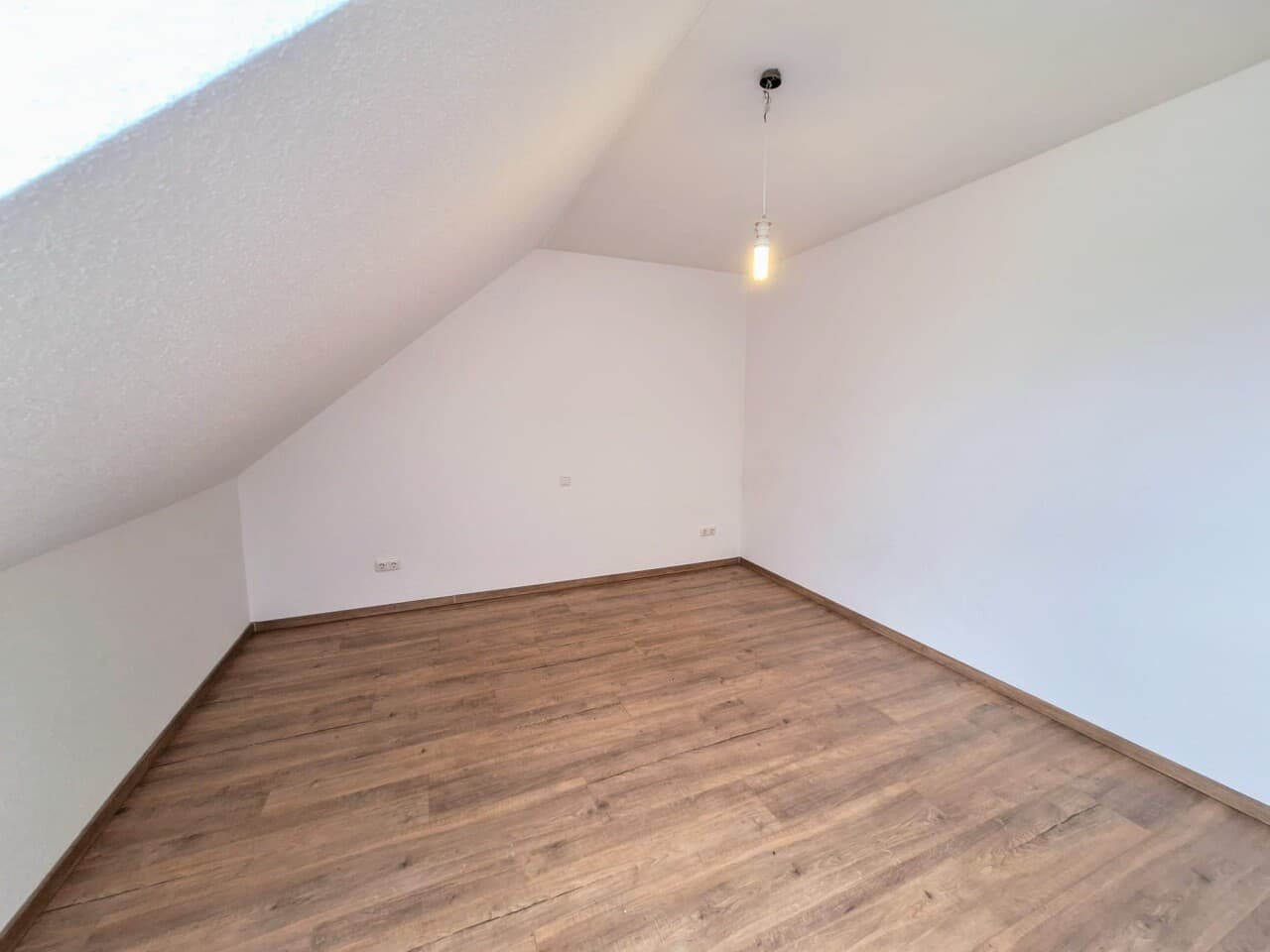 Dachgeschosswohnung in Bochum-Wattenscheid – Bild 6