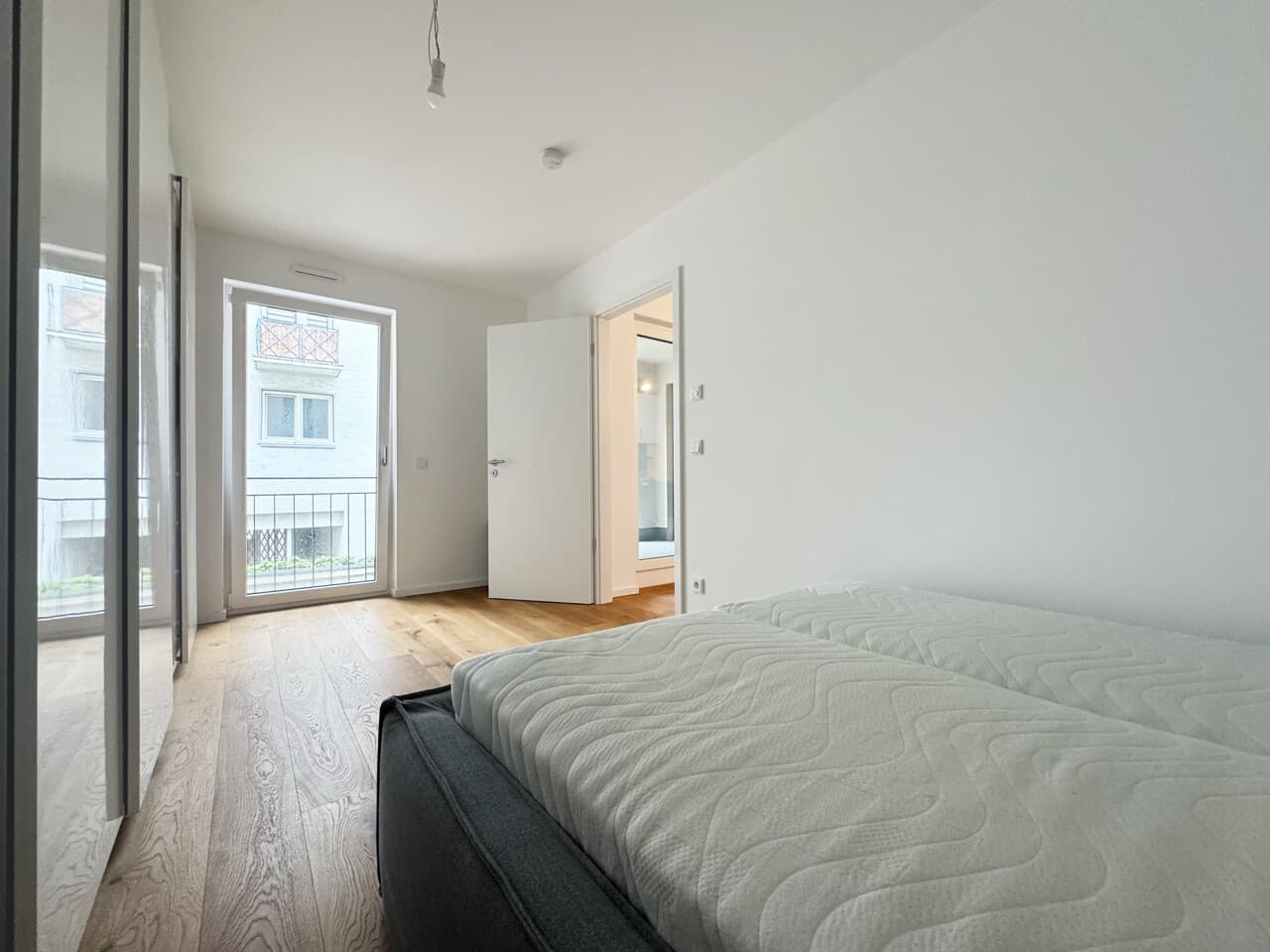 Etagenwohnung in Frankfurt – Bild 6