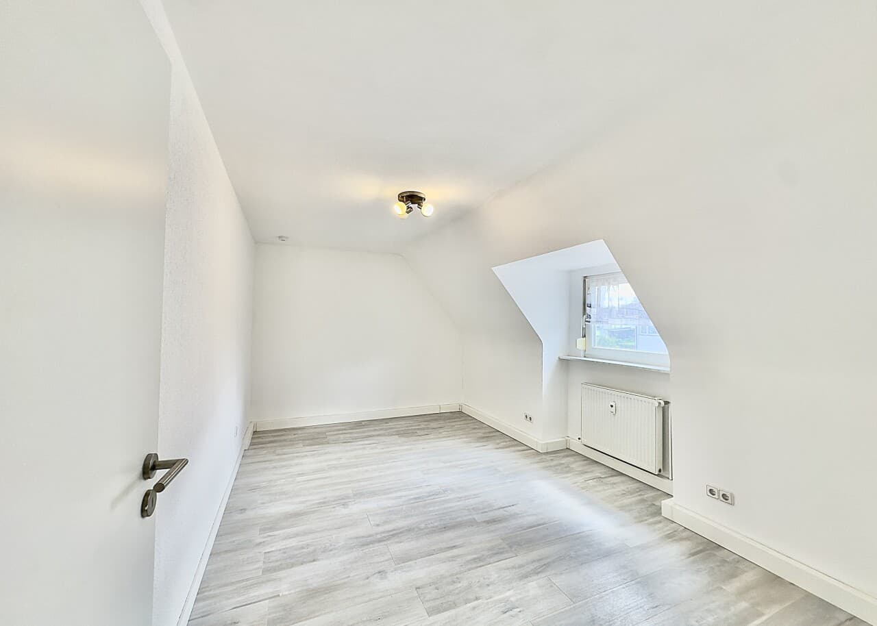 Dachgeschosswohnung in Neuweiler – Bild 4