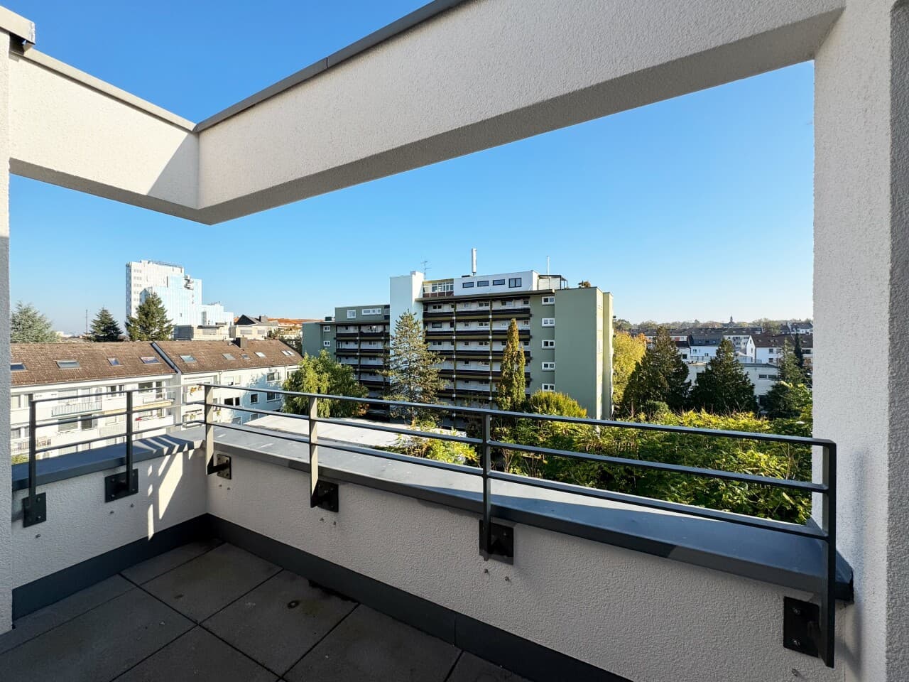 Etagenwohnung in Frankfurt – Bild 3