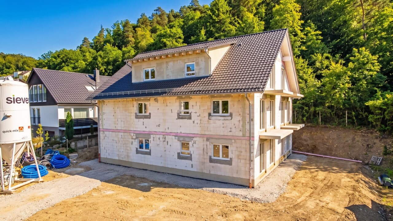 Dachgeschosswohnung in Sinn – Bild 3