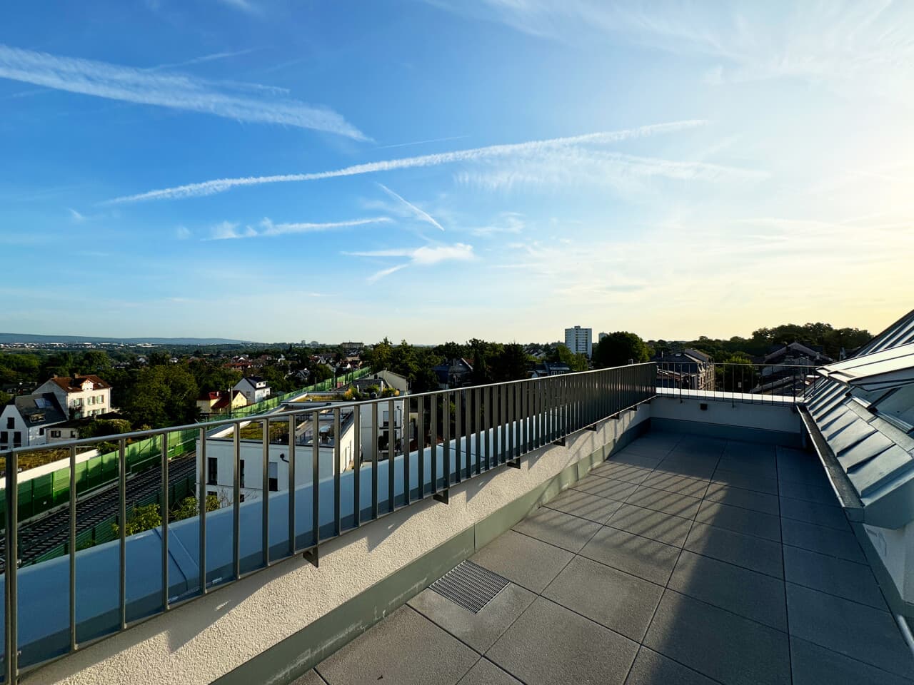 Etagenwohnung in Frankfurt am Main – Bild 3