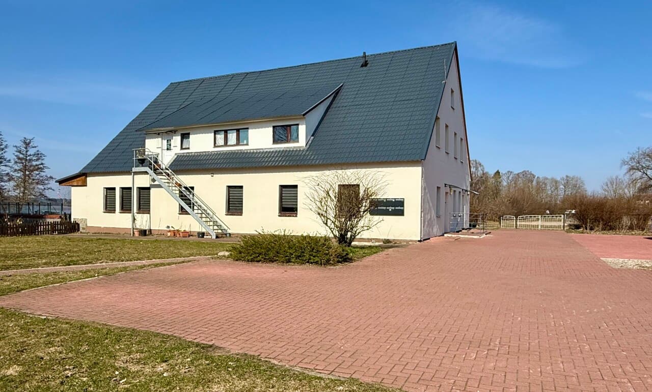 Mehrfamilienhaus in Dabel – Bild 2