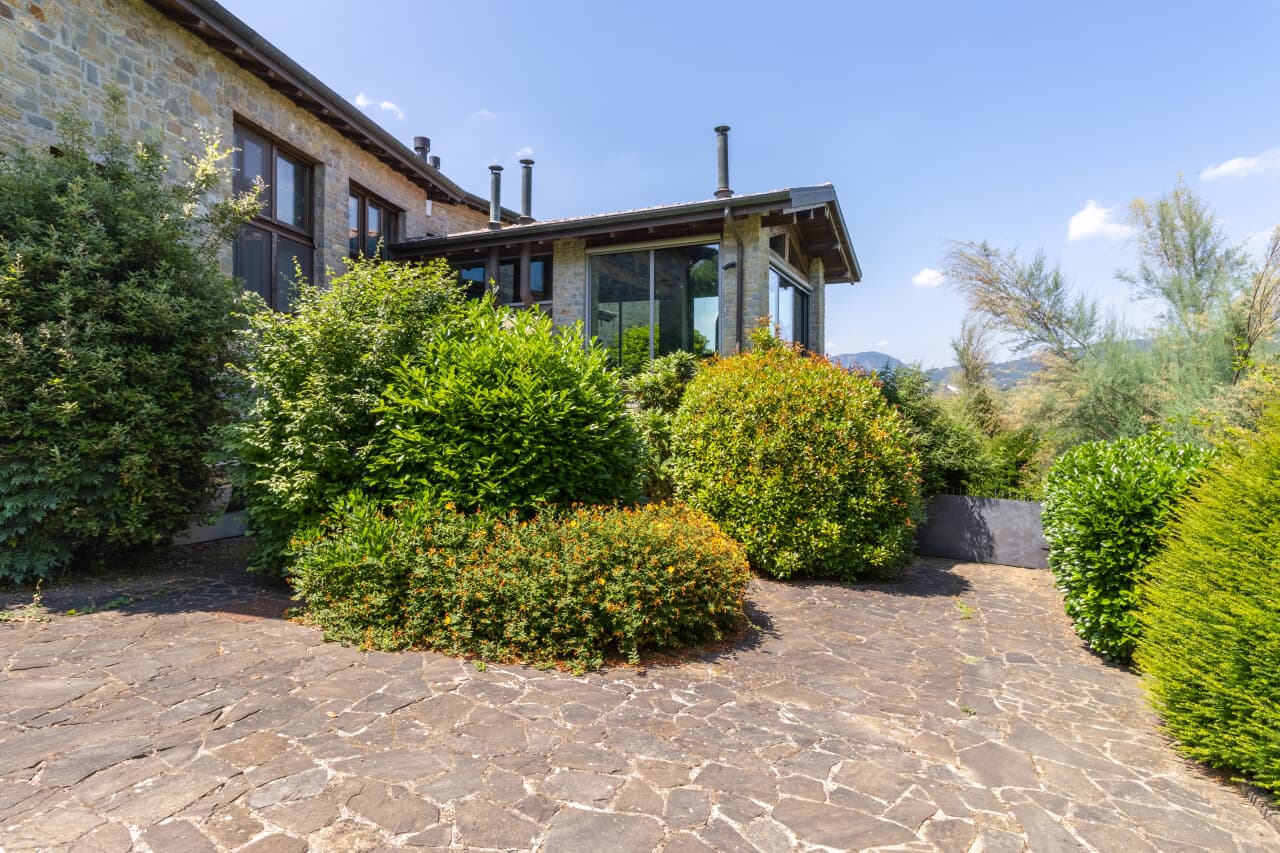 Villa in Lupazzo – Bild 22