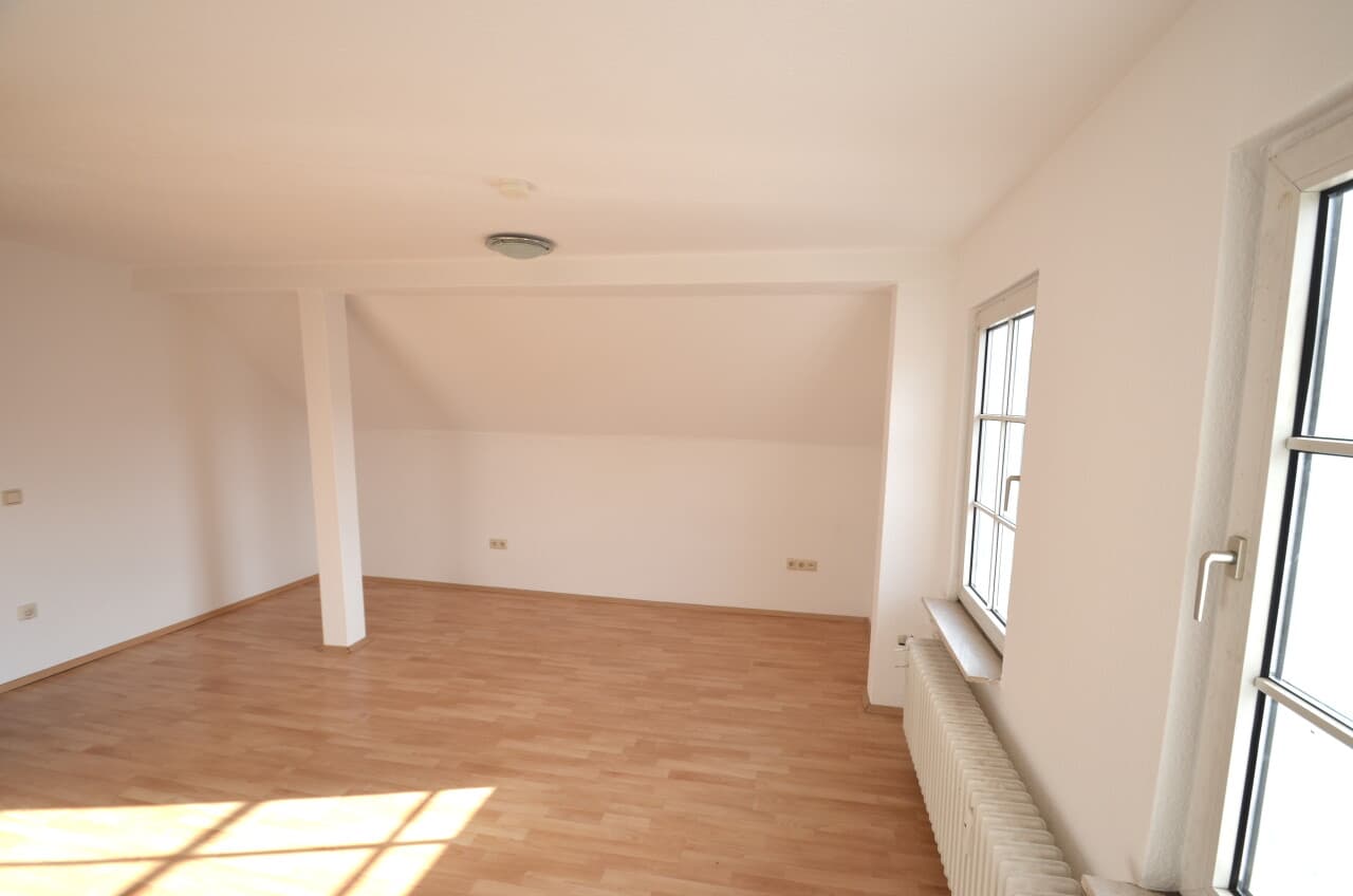 Dachgeschosswohnung in Wörrstadt – Bild 3