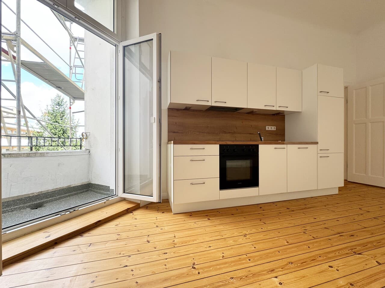 Etagenwohnung in Berlin – Bild 2