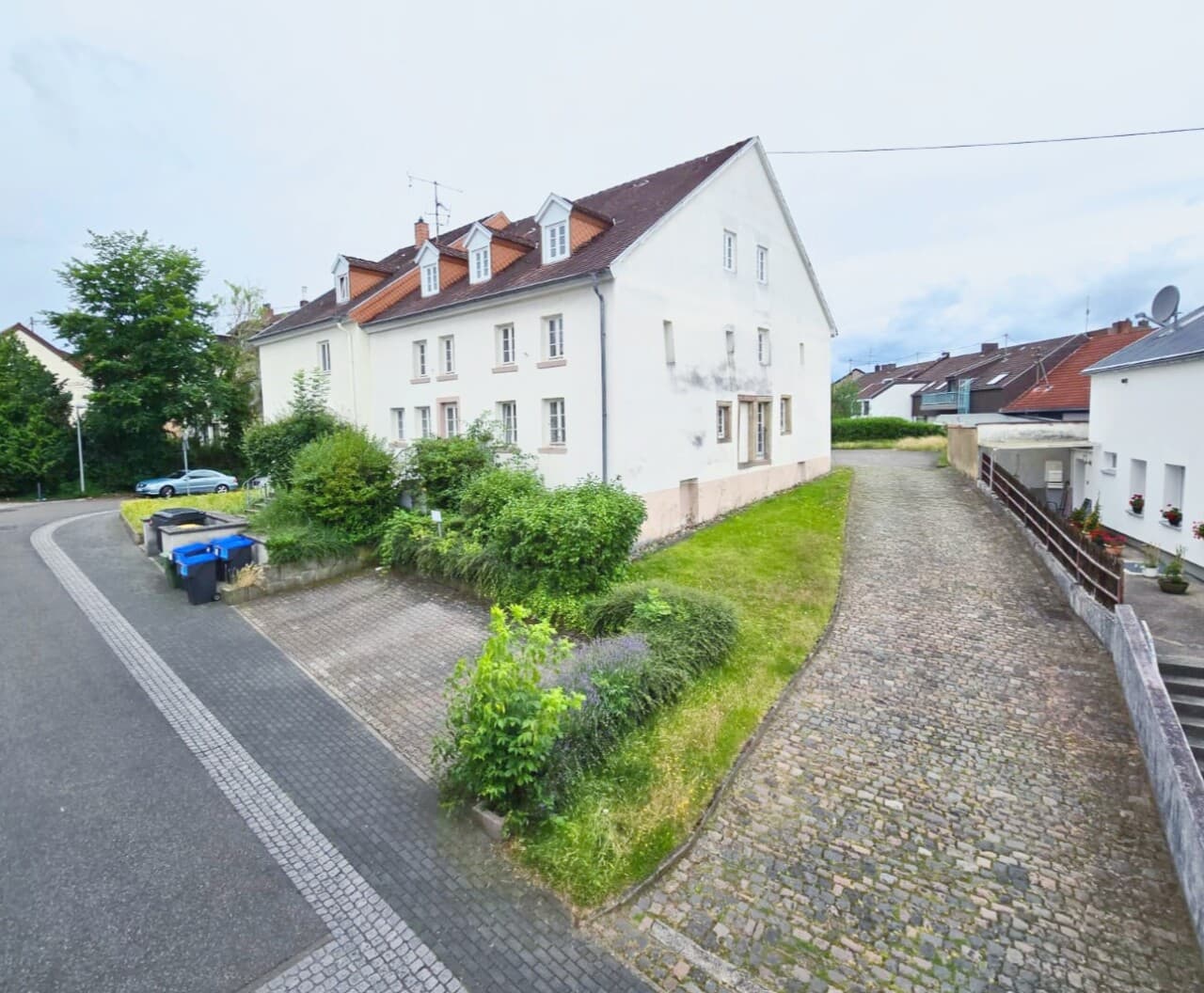 Dachgeschosswohnung in Dudweiler – Bild 2