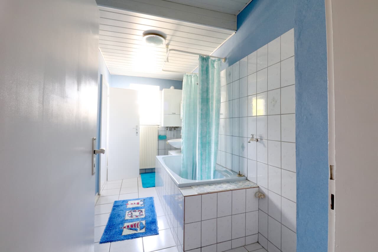 Dachgeschosswohnung in Neustadt – Bild 6