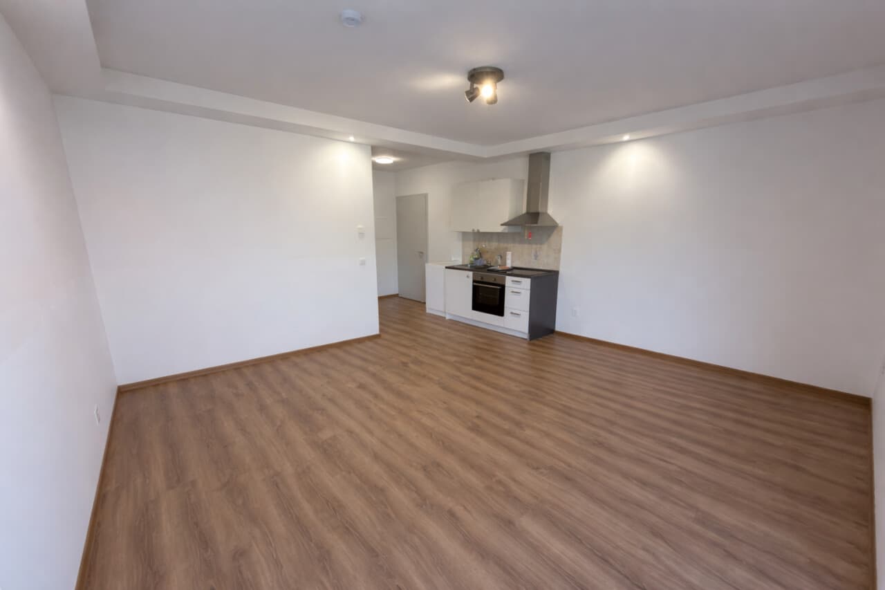 Etagenwohnung in Schönebeck – Bild 2