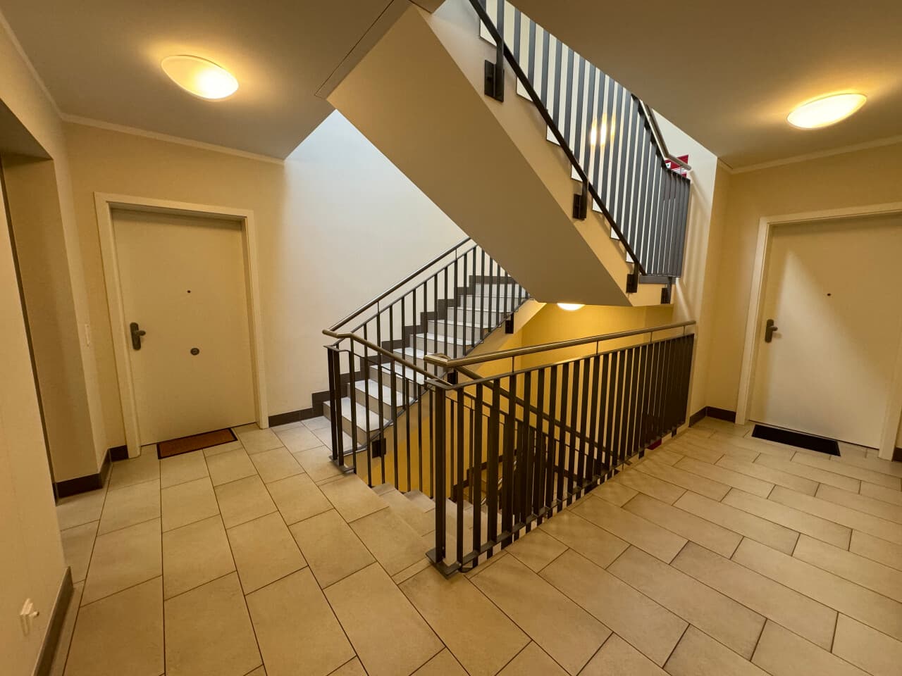 Etagenwohnung in Berlin – Bild 12