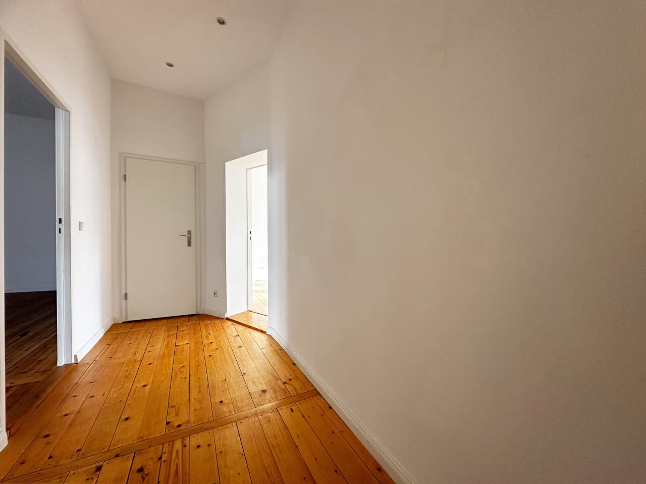 Etagenwohnung in Berlin – Bild 3