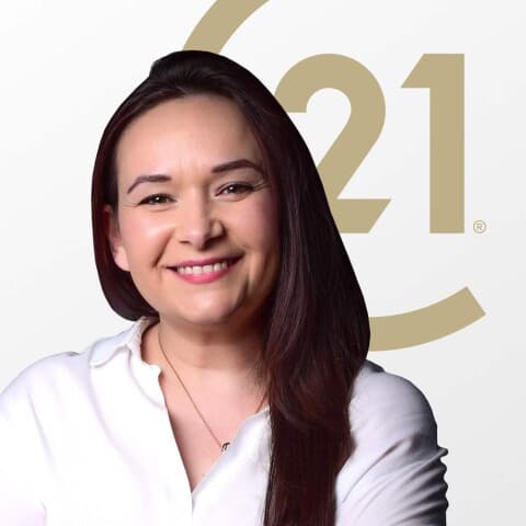 Sabine Celeste - Immobilienmakler bei CENTURY 21 Celeste & Co. Immobilien