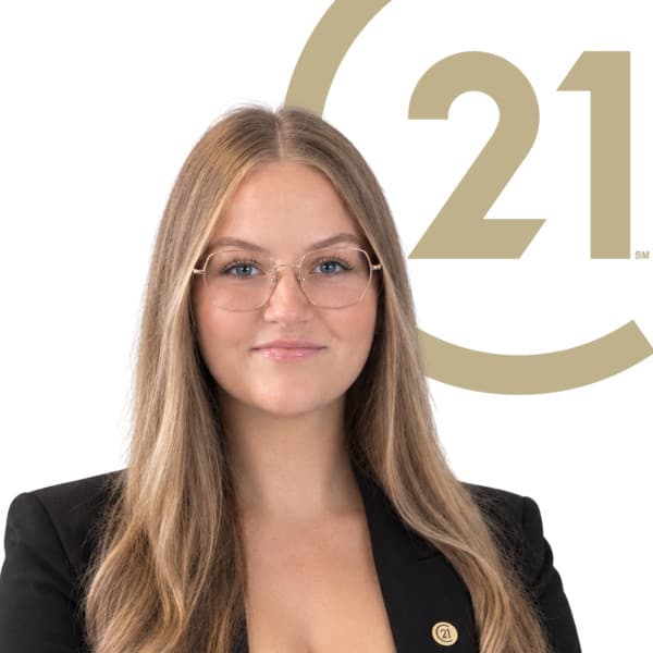 Selina Heitfeld - Immobilienmakler bei CENTURY 21 Tigges Immobilien