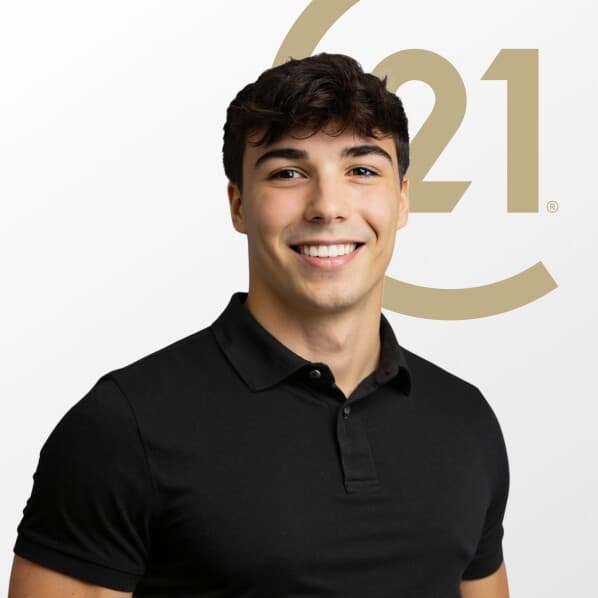 Jannik Atorf - Immobilienmakler bei CENTURY 21 ImmoExperten