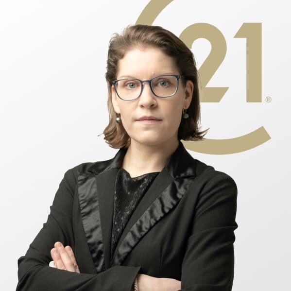Frau Yasmin Kirchhoff